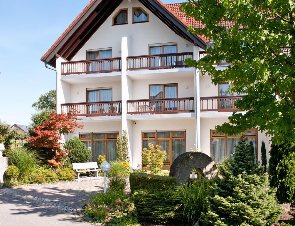 FDH Hotel Waldhorn מראה חיצוני תמונה