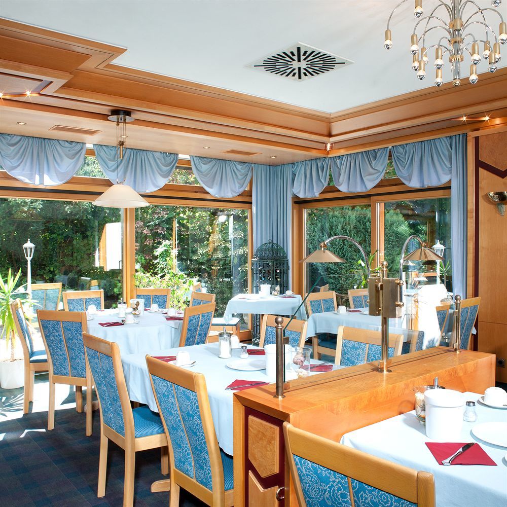 FDH Hotel Waldhorn מראה חיצוני תמונה