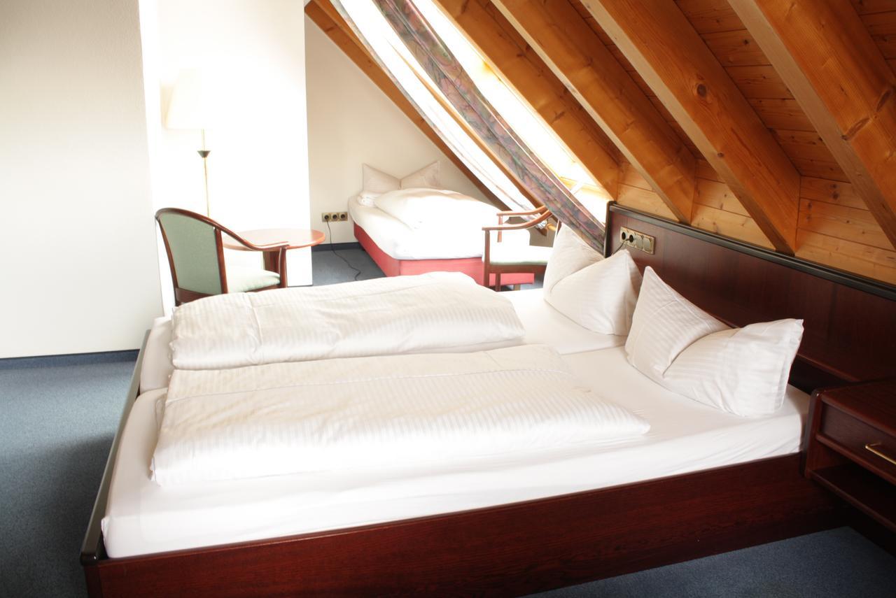 FDH Hotel Waldhorn מראה חיצוני תמונה