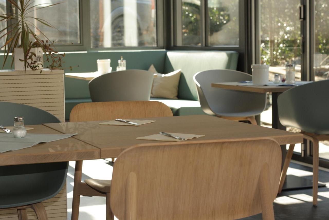 FDH Hotel Waldhorn מראה חיצוני תמונה